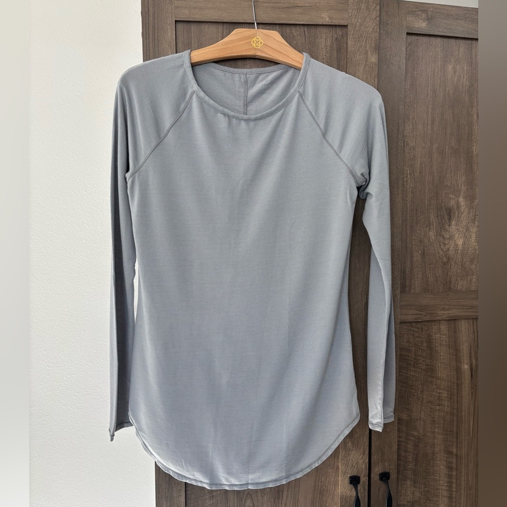Athleta | Long Sleeve Shirt | Size XXS